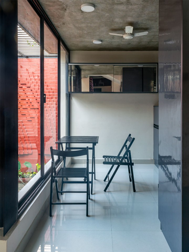 traditional courtyard house