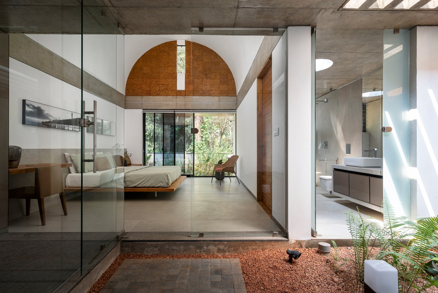 A Kerala Modern House Design Featuring Climate-Responsive Strategies ...
