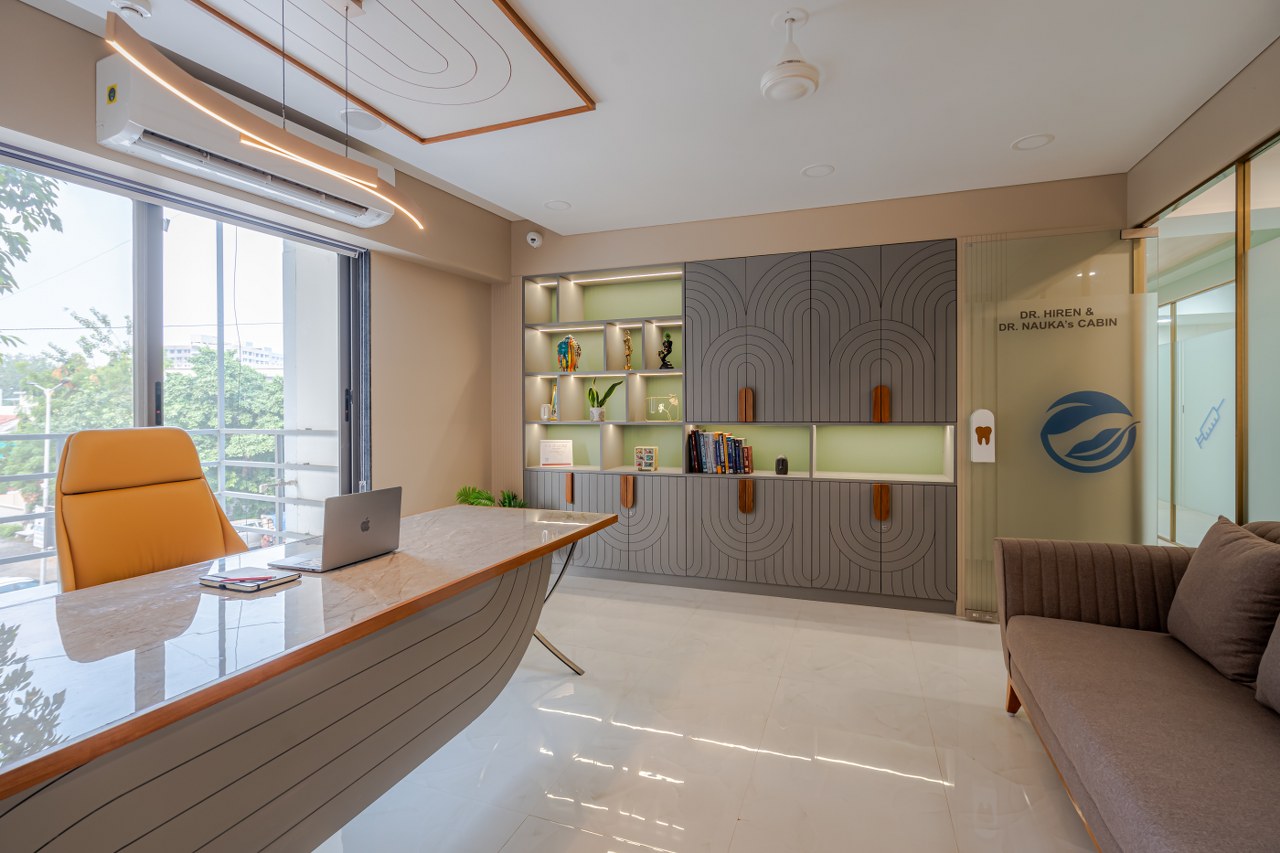 This Modern Dental Clinic Blends Aesthetics with Medical Standards | K ...