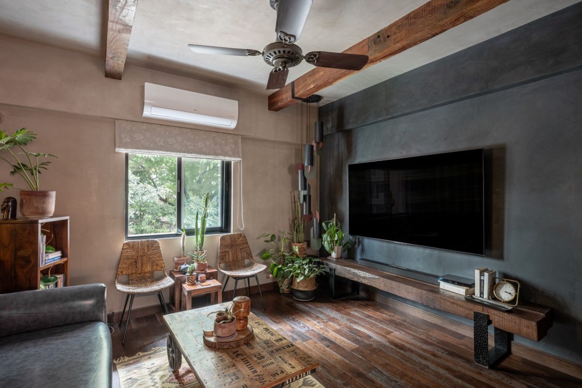 View of This Rustic Interior Style Apartment Reimagines As A Tranquil Retreat ...