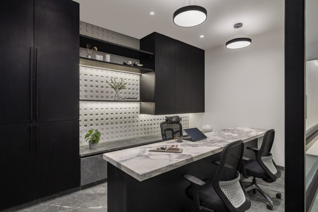 Interior Design Of Office Space