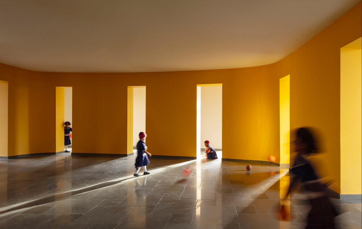 This Mumbai-School Fosters Exploration With Colorful Interior Designs ...