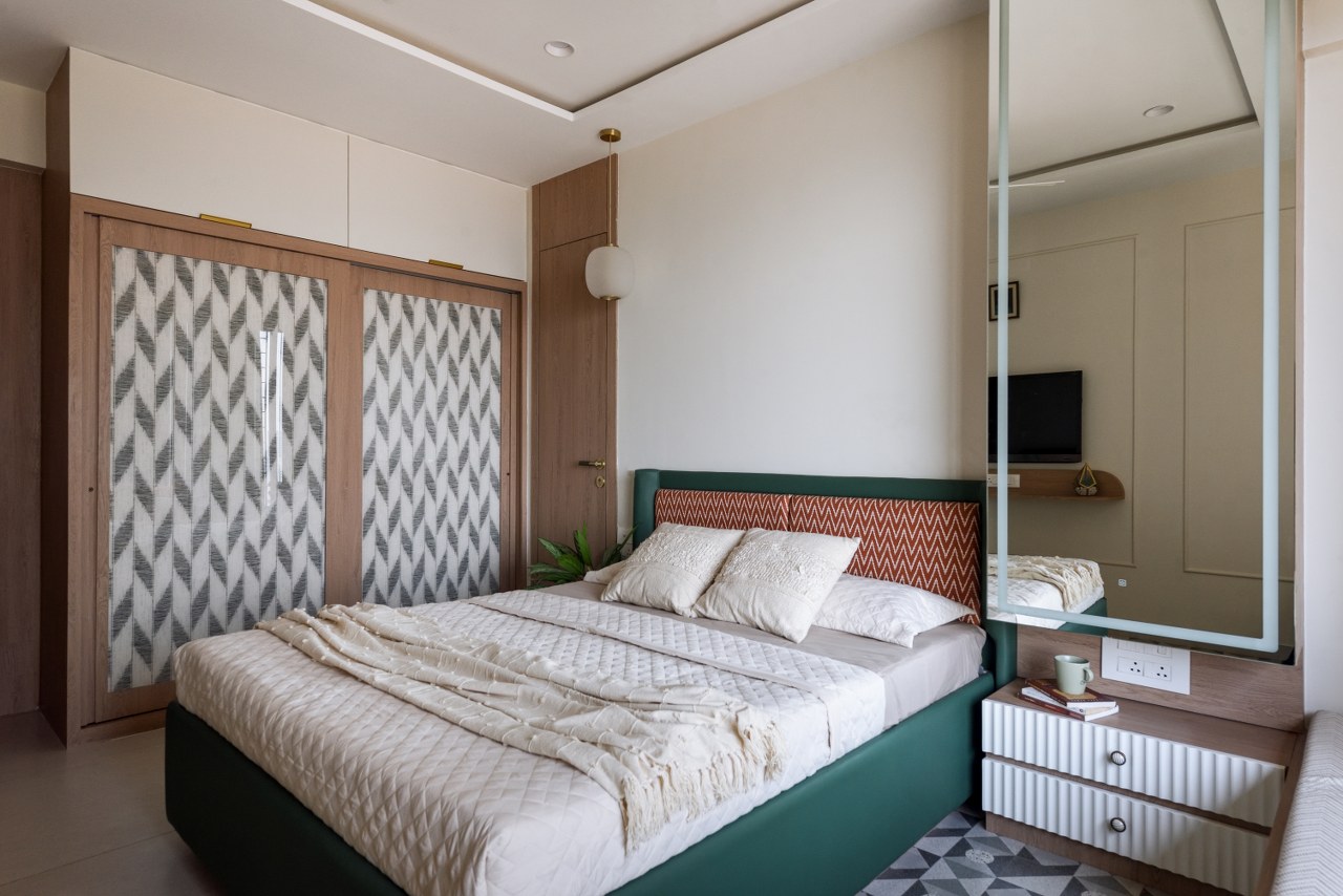 This Traditional Indian Interior Design Introduces a Dash of ...