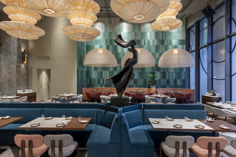 Canto's Bar & Restaurant Interior Design Exudes Contemporary Luxury ...