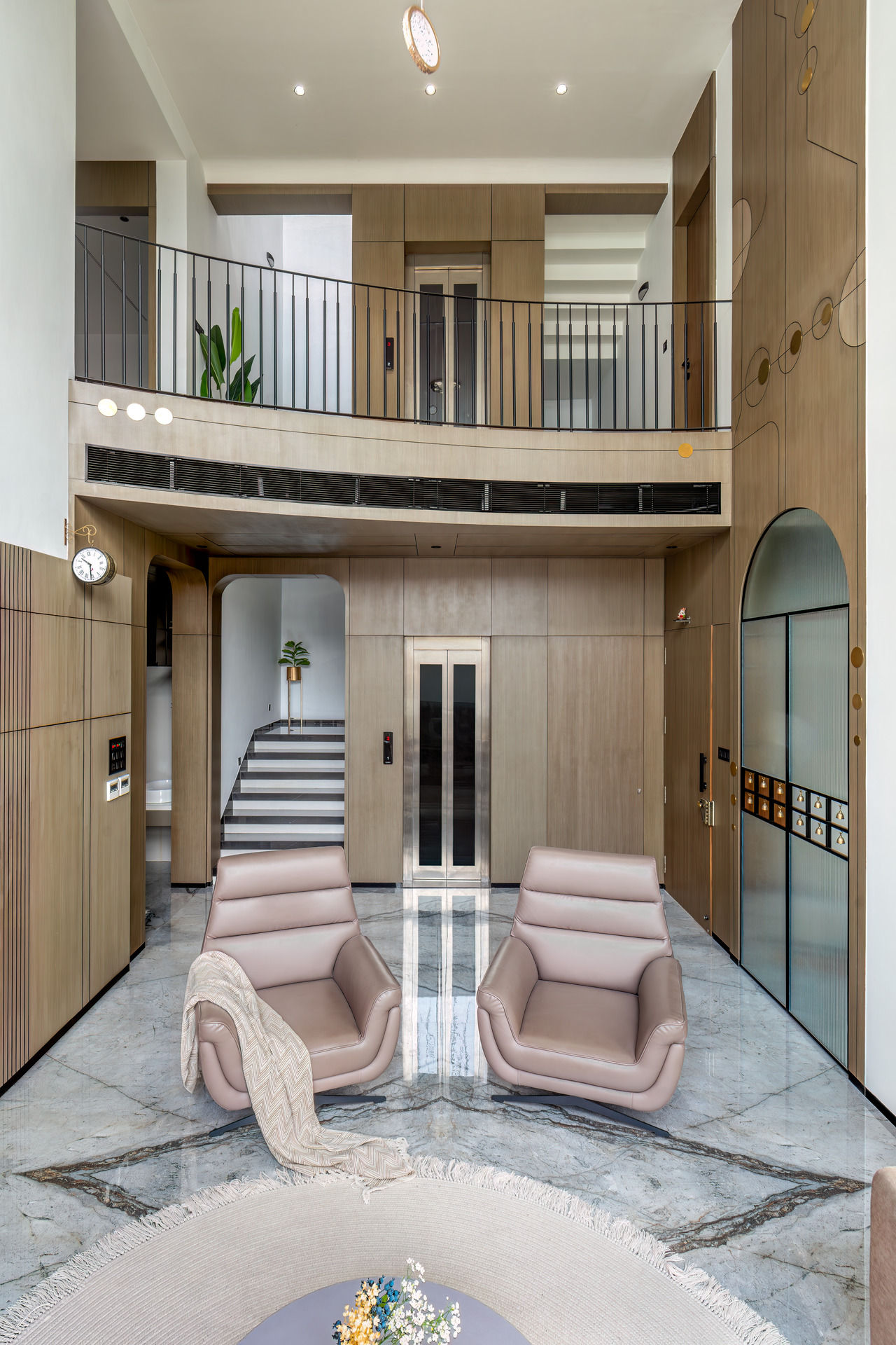 Stunning Contemporary Home Architects image