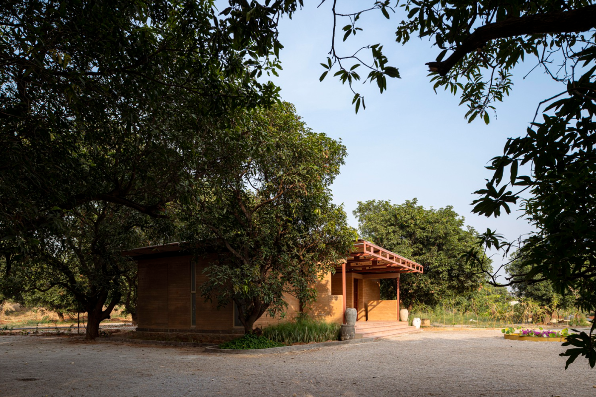 Picture of This Environmentally Friendly Design Creates Harmony Between Nature And ...