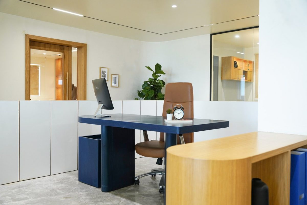 This Office Interior Design Influences Workspace Energy Through ...
