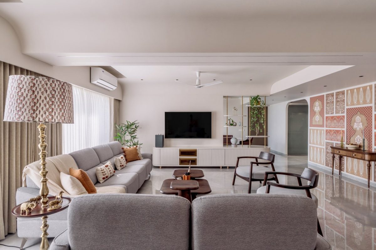 The Traditional Indian Interiors Seamlessly Balances Tradition And ...