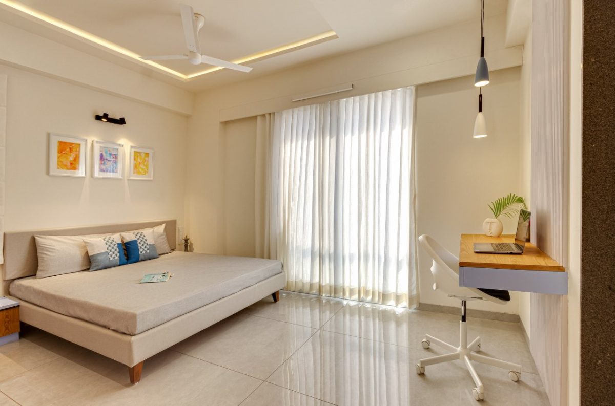 This Apartment Interiors In Vadodara Adapts To Personal Style Over Time ...