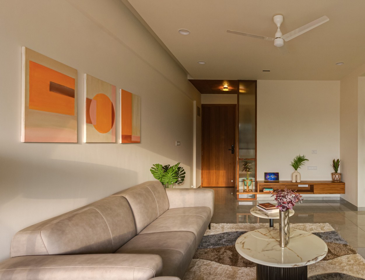This Apartment Interiors In Vadodara Adapts To Personal Style Over Time ...