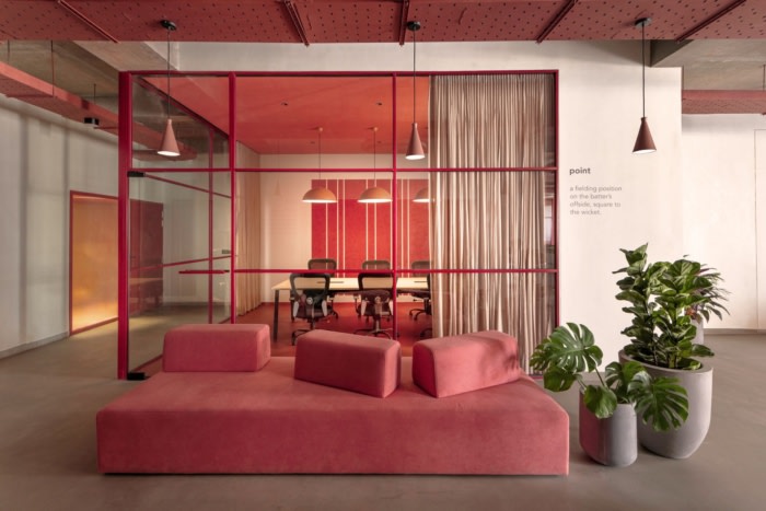 glass wall partition