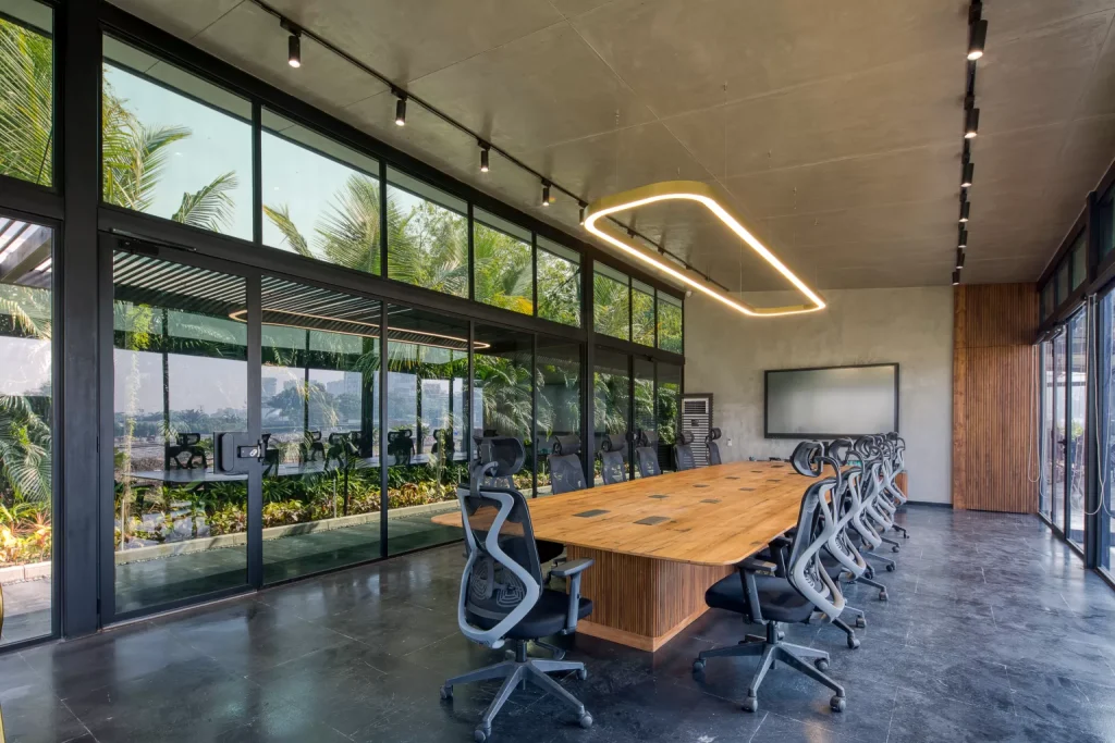 glass wall partition