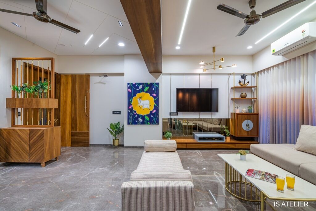 Earthy Homes