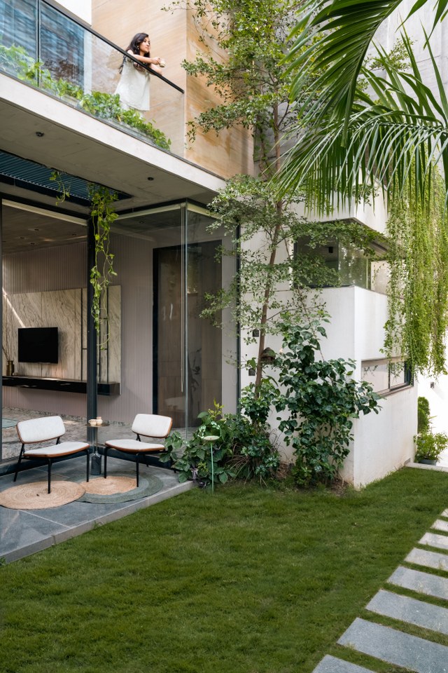 bungalow style house