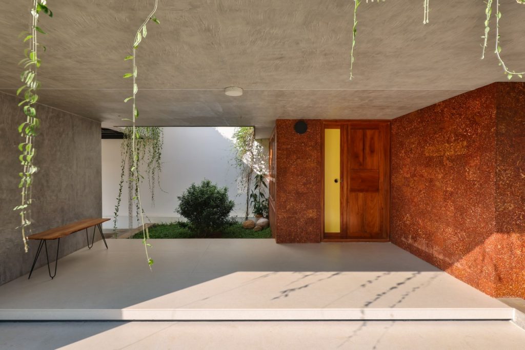 contemporary tropical house