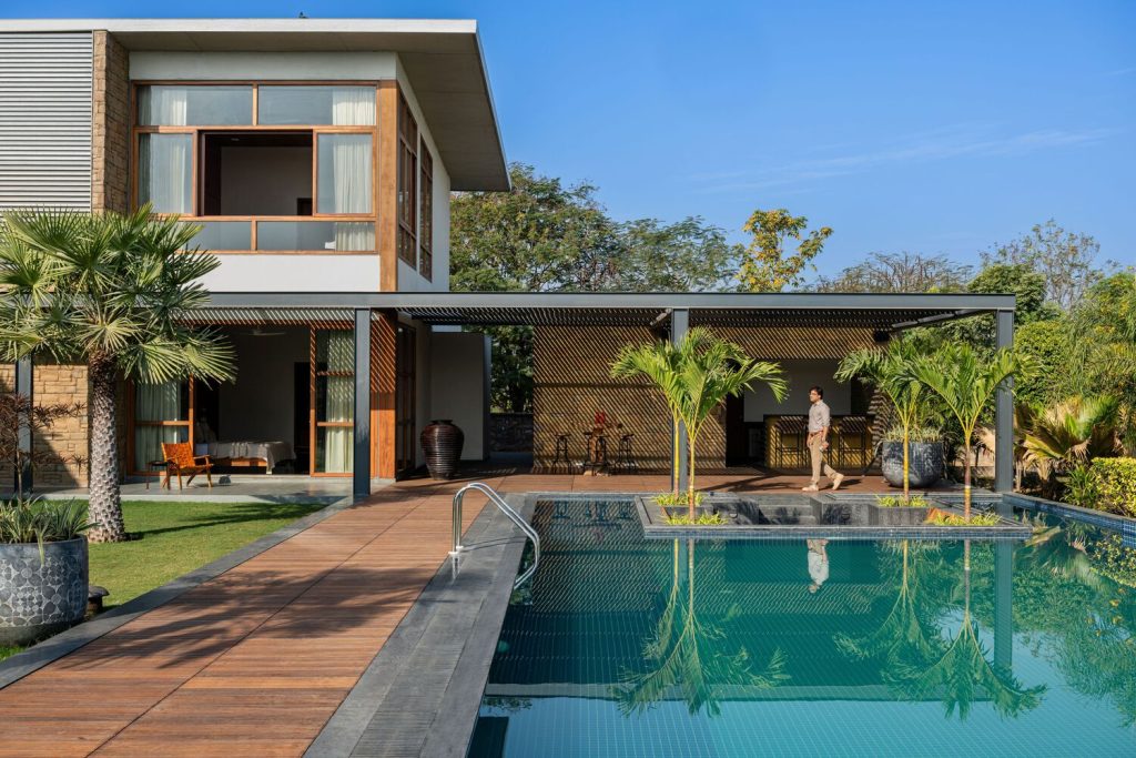 courtyard villas