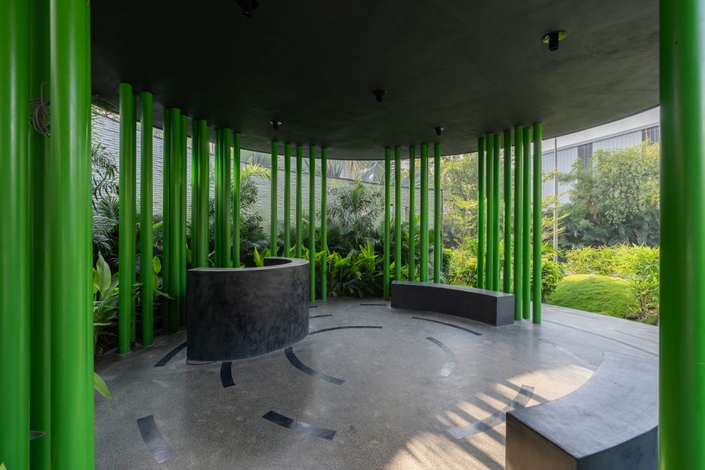 curved building | Ace Associates