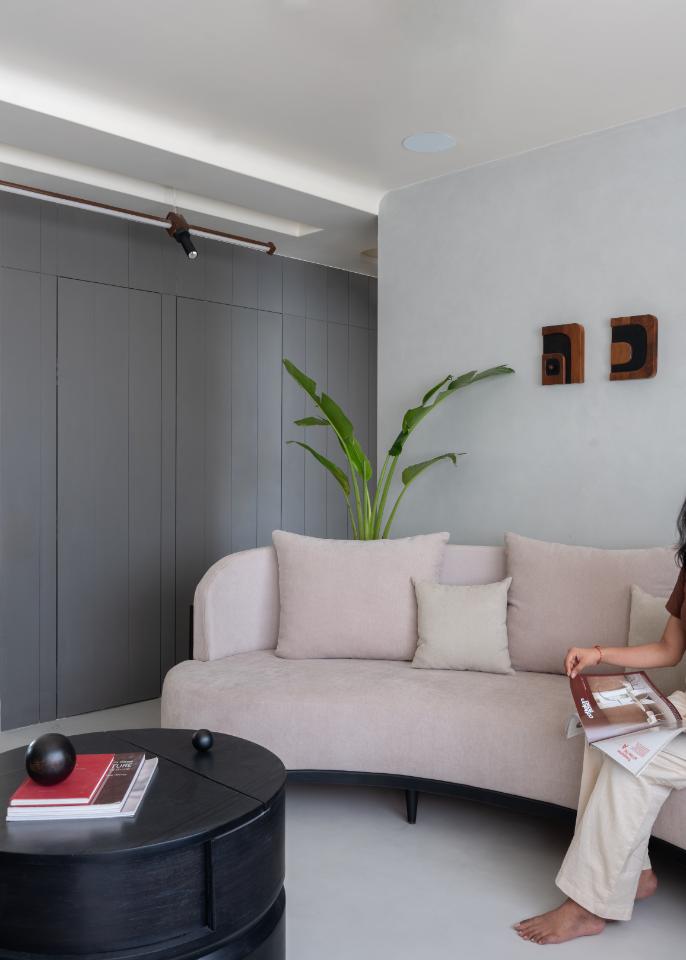 eclectic minimalist interior design