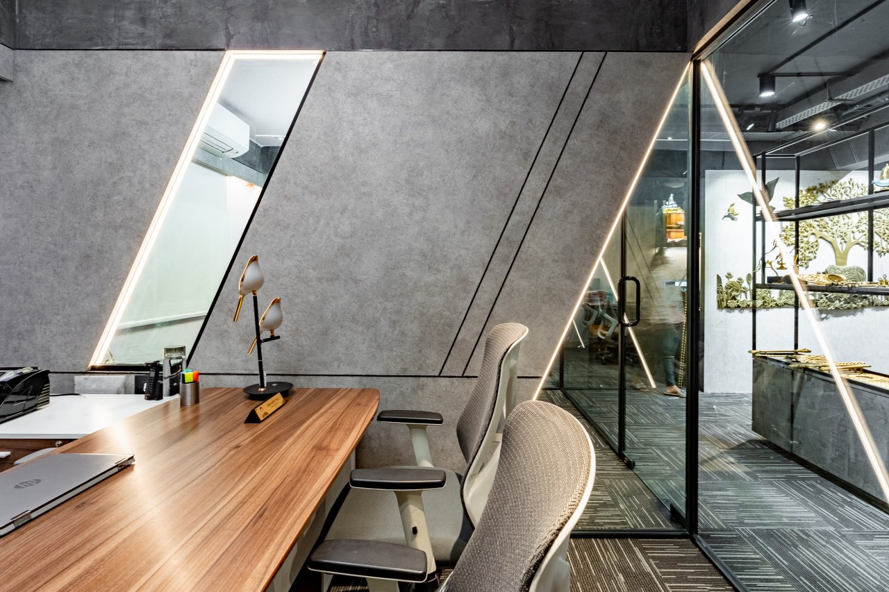 This Lighting Showroom Interiors Glows With Spatial Drama | Yellow ...