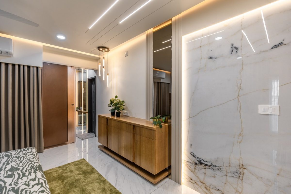 Warm Interior Design Defines The Soul of This Elegant 4BHK Project ...