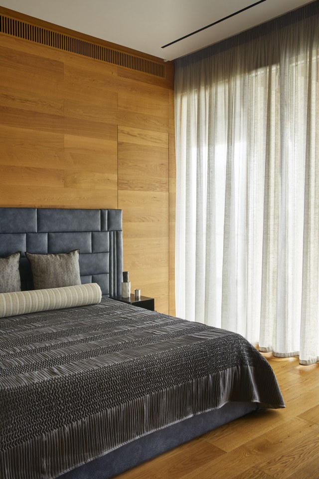 5 bedroom apartment