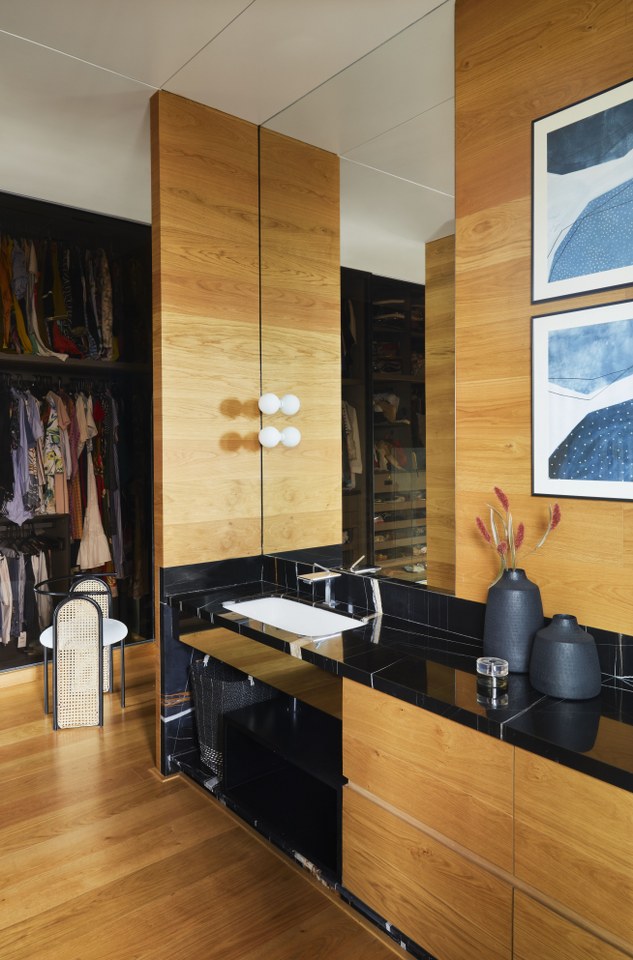 5 bedroom apartment
