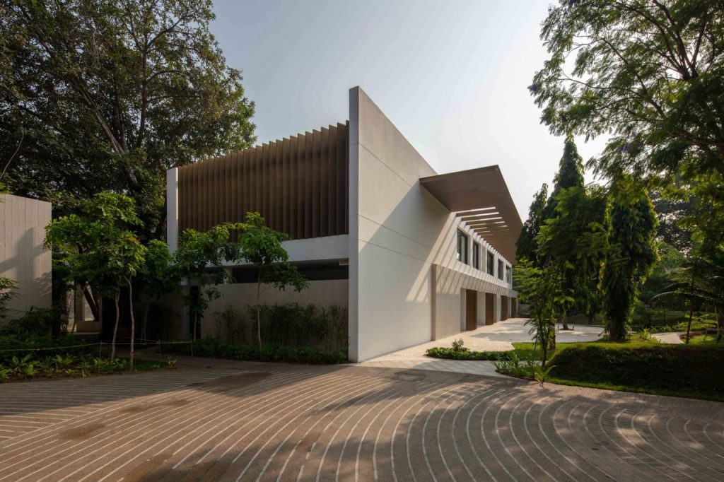 Chattarpur Farmhouse