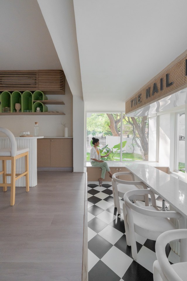 aesthetic salon