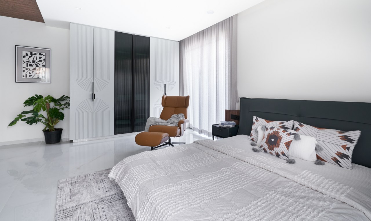 This Apartment Modern Design Embraces Natural Light and Spaciousness ...