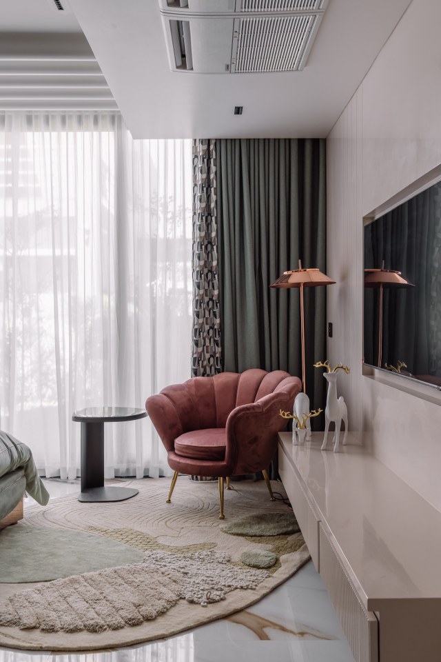 artistic interior designs