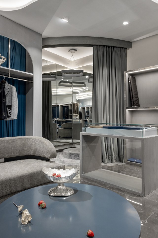 boutique interiors