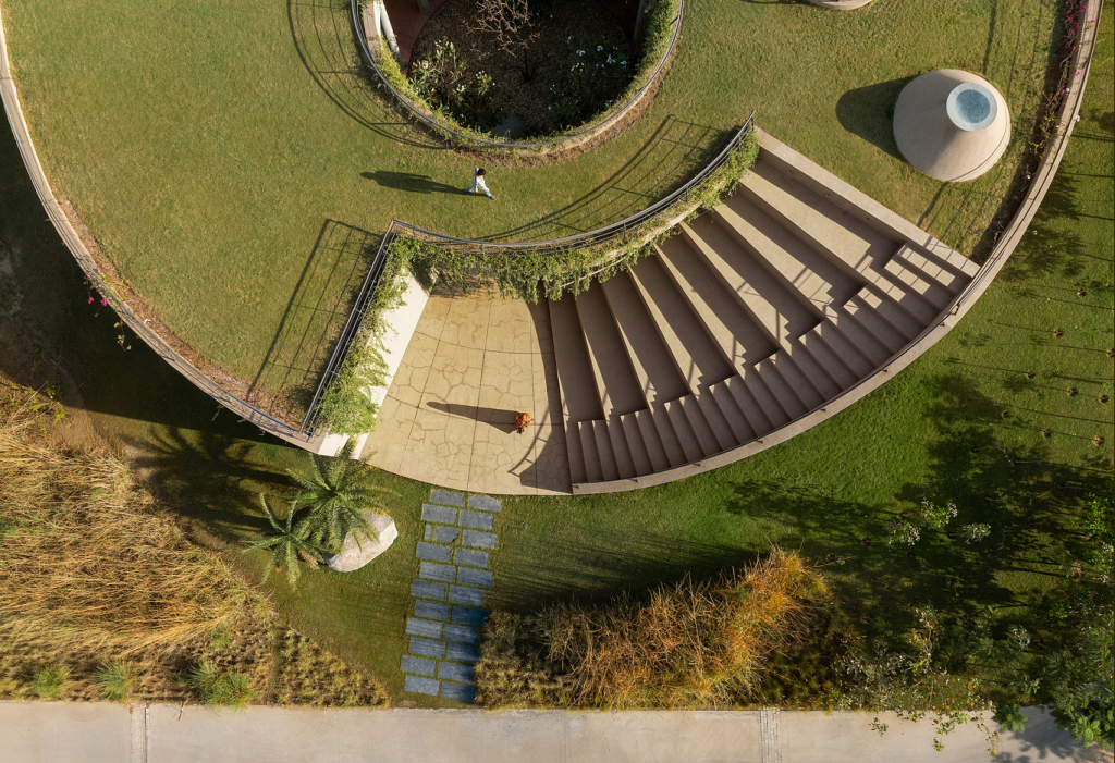 circular house design