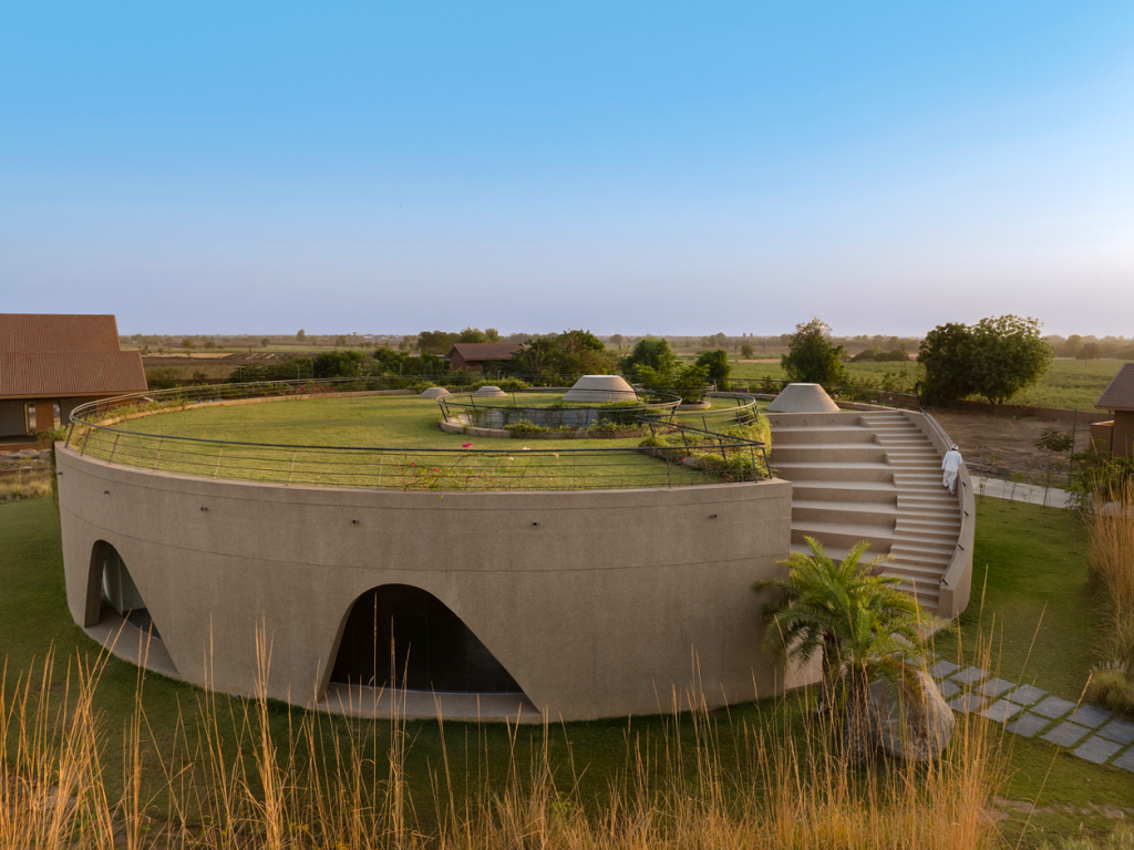 circular house design