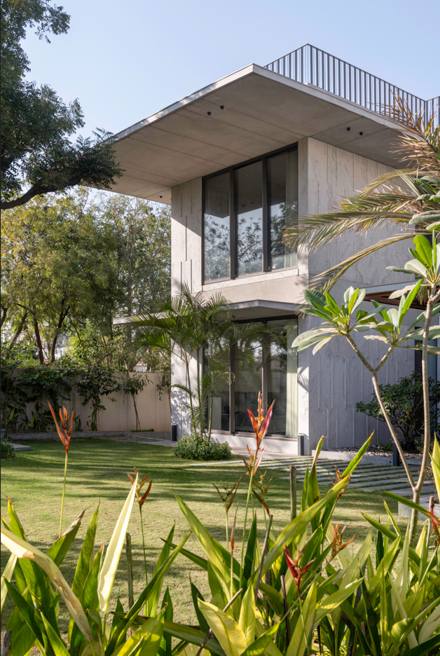 contemporary style architecture