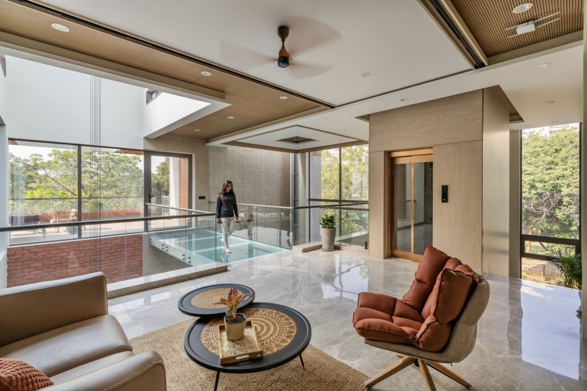 Visamo is An Expression of Luxury Modern Bungalow Design | Prashant ...