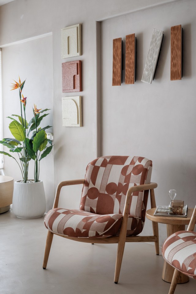 minimal office interior design