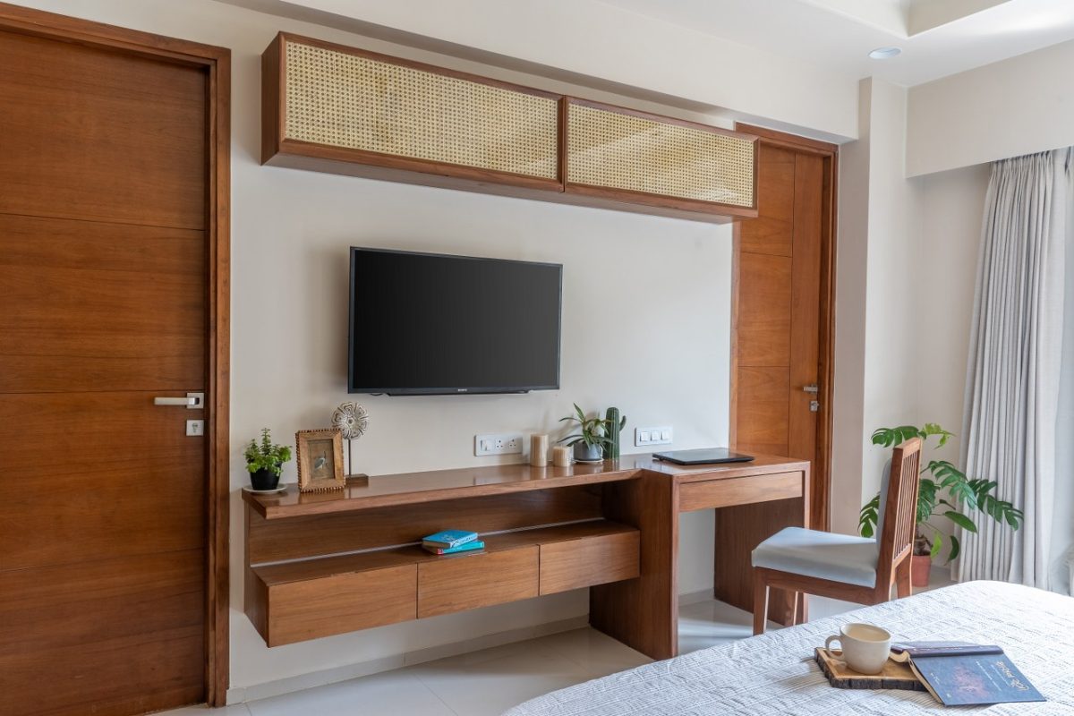 This Modern 4 Bedroom House Design Blends Warmth and Minimalism ...