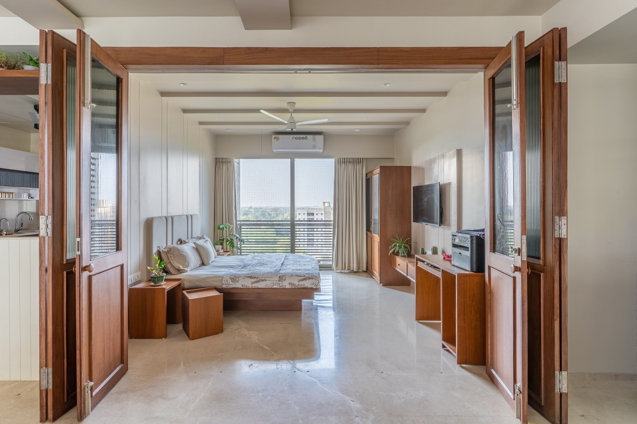This Modern 4 Bedroom House Design Blends Warmth and Minimalism ...