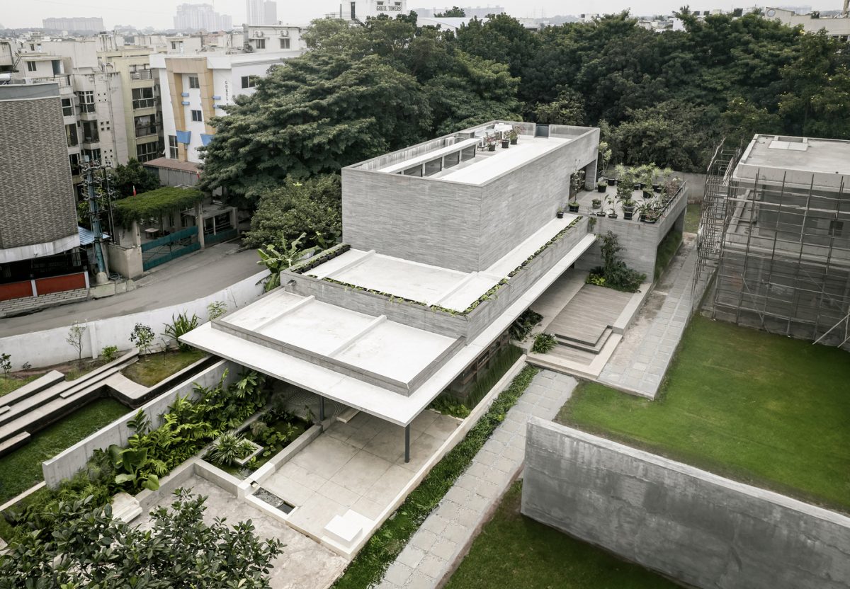 Simple Studio Structure This Studio Architecture Blends Function with Quiet Versatility ...