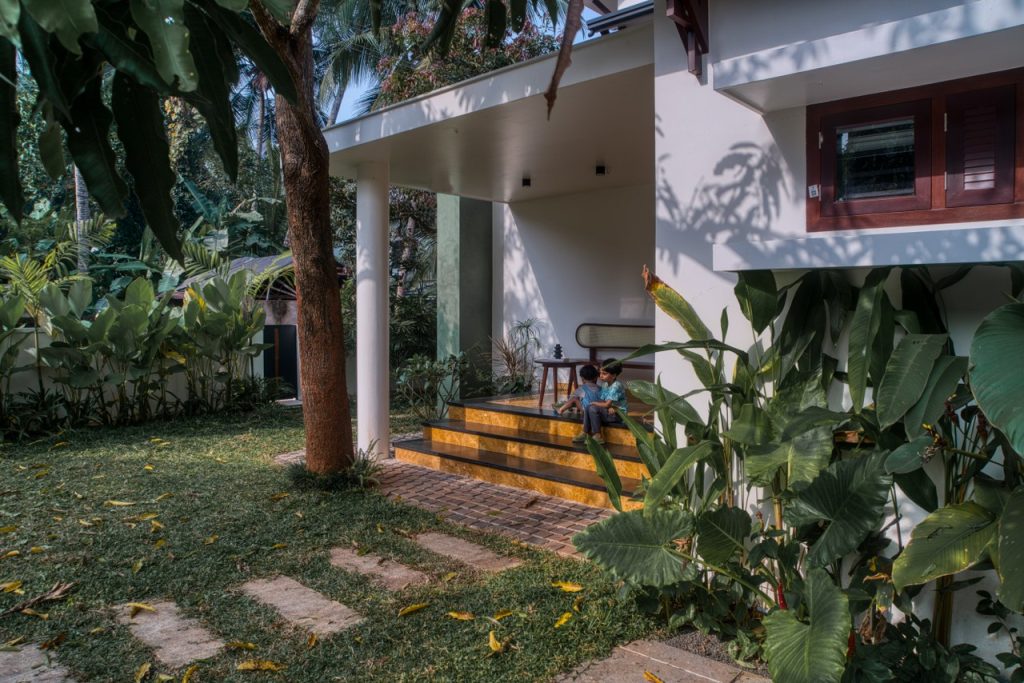 traditional kerala home