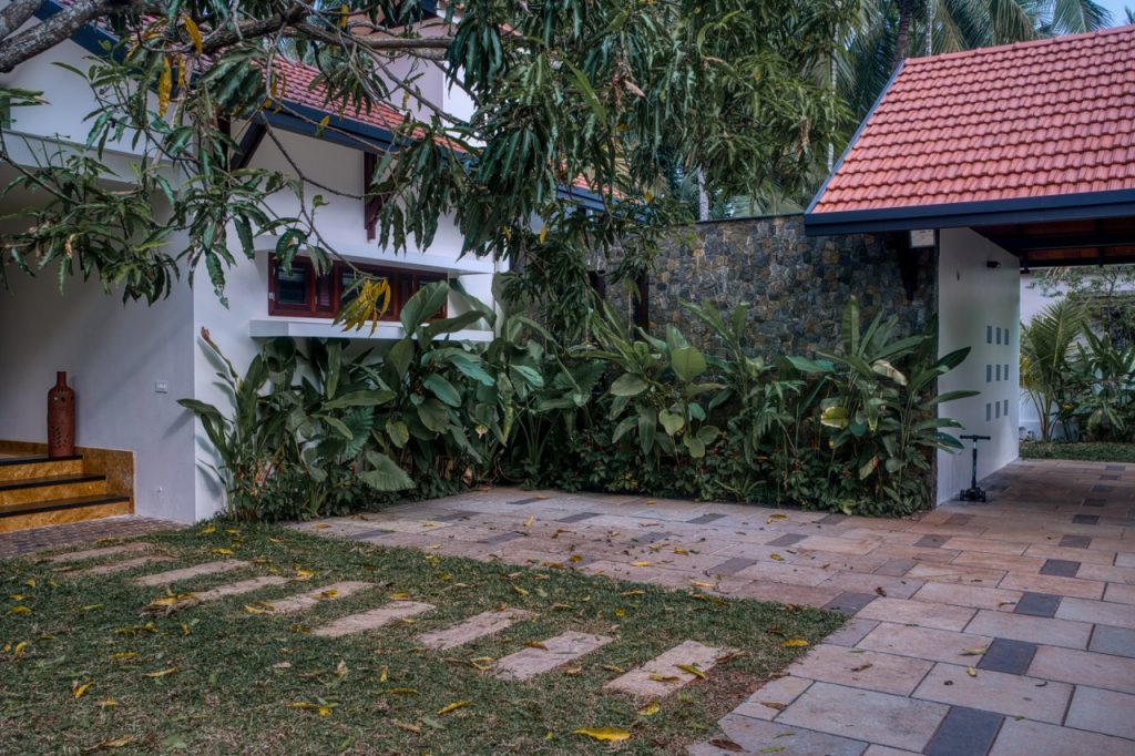traditional kerala home