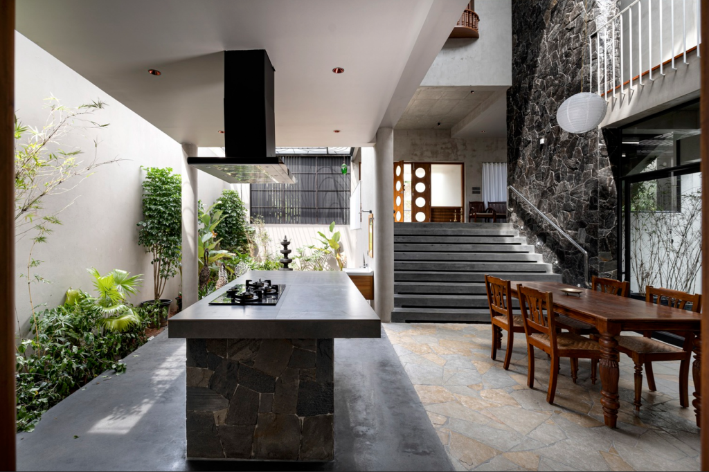Tropical Houses 