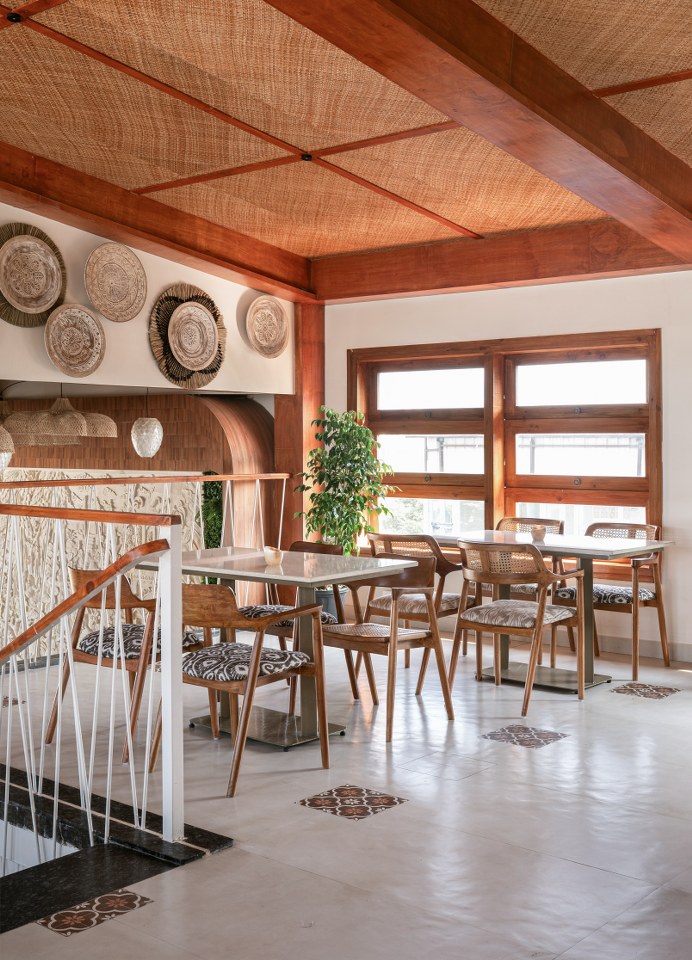 bar and restaurant design