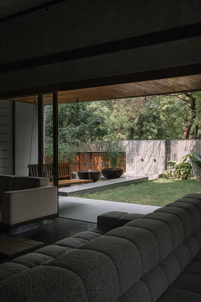 brutalist architecture house