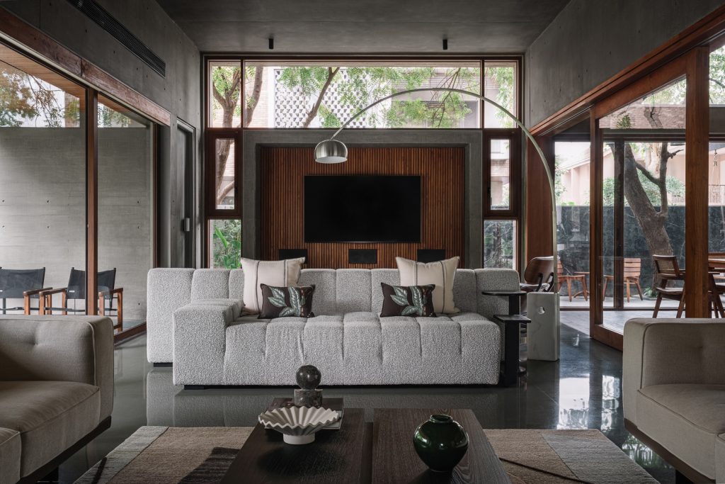 brutalist architecture house