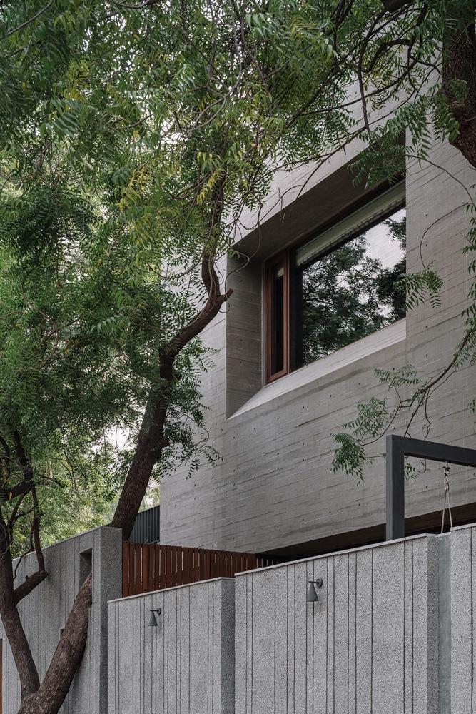 brutalist architecture house