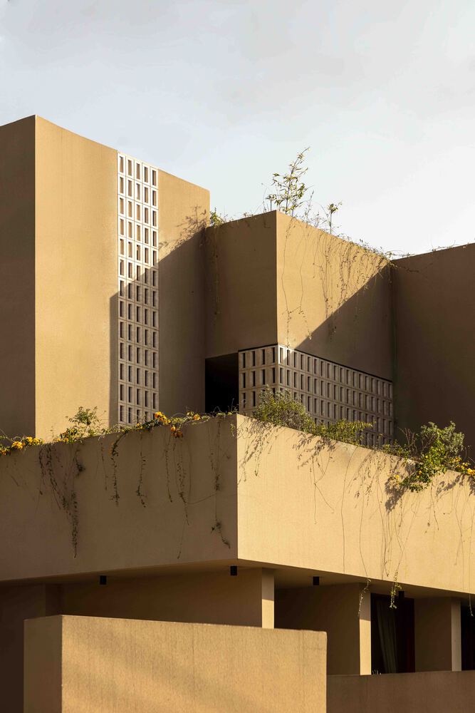 monolithic home