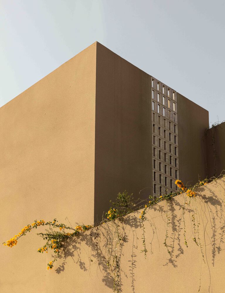 monolithic home