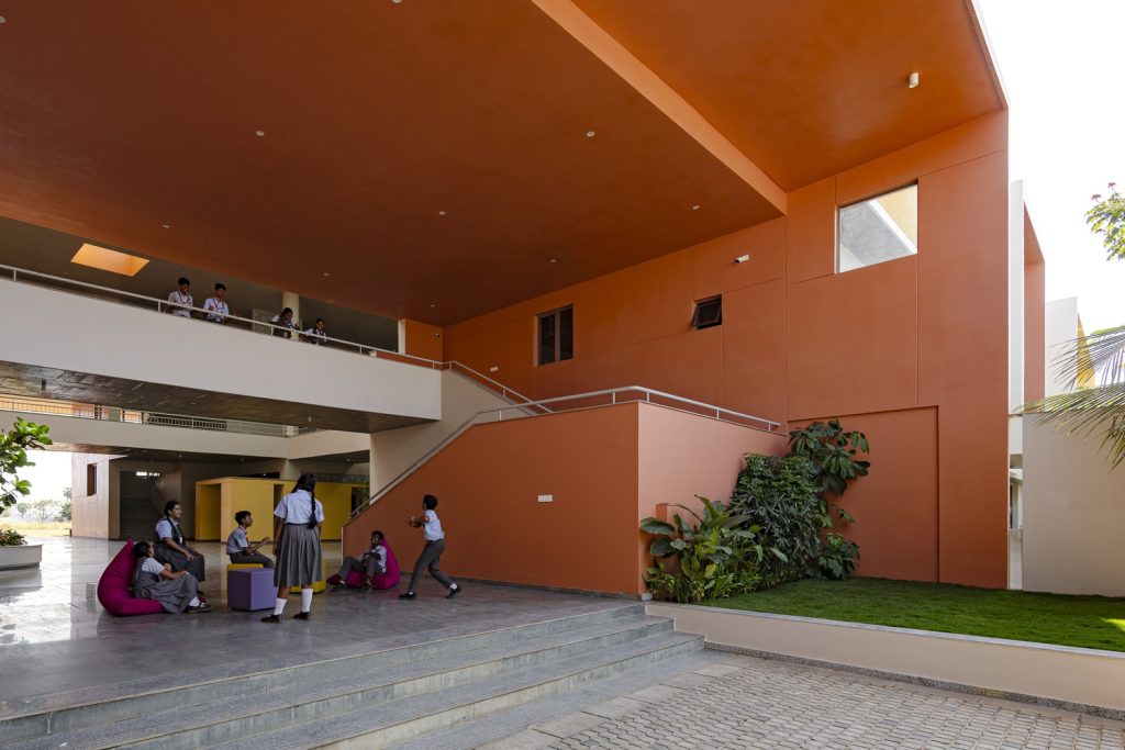 modern school