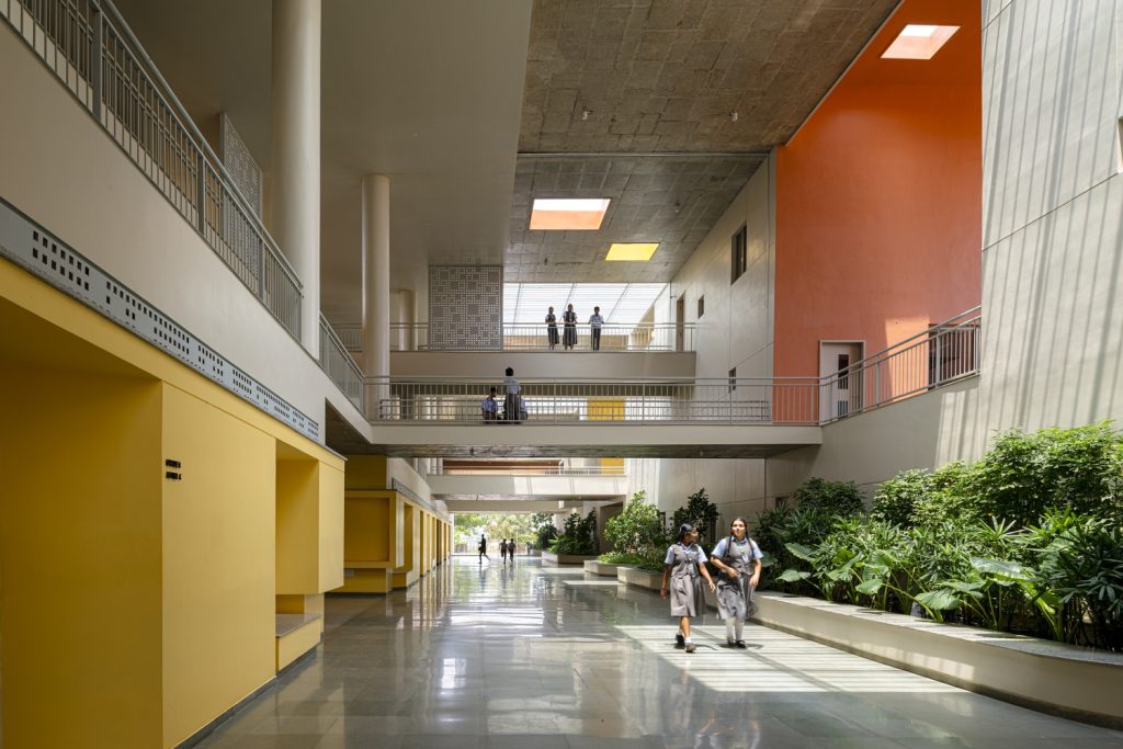 modern school
